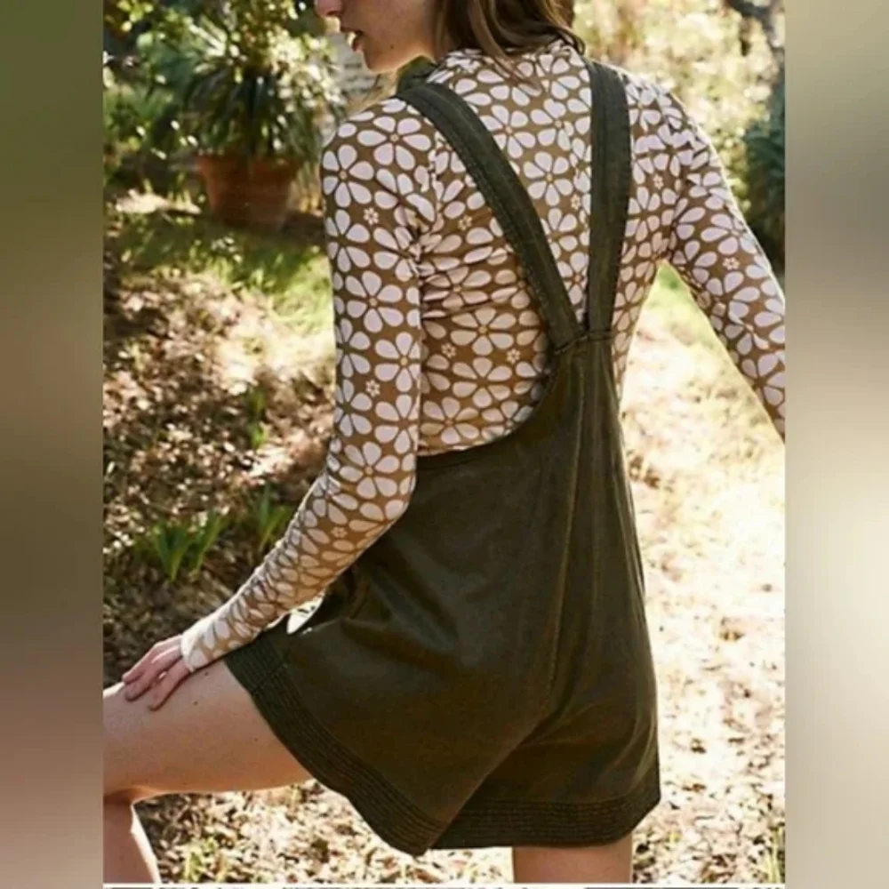New Free People FP Movemwnt Fast Track Shortsie M Romper Short Jumper Khaki BNWT